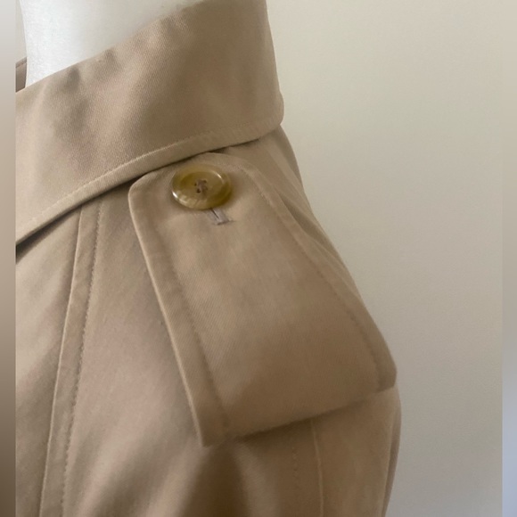 Burberry Trench Coat - Picture 12 of 17